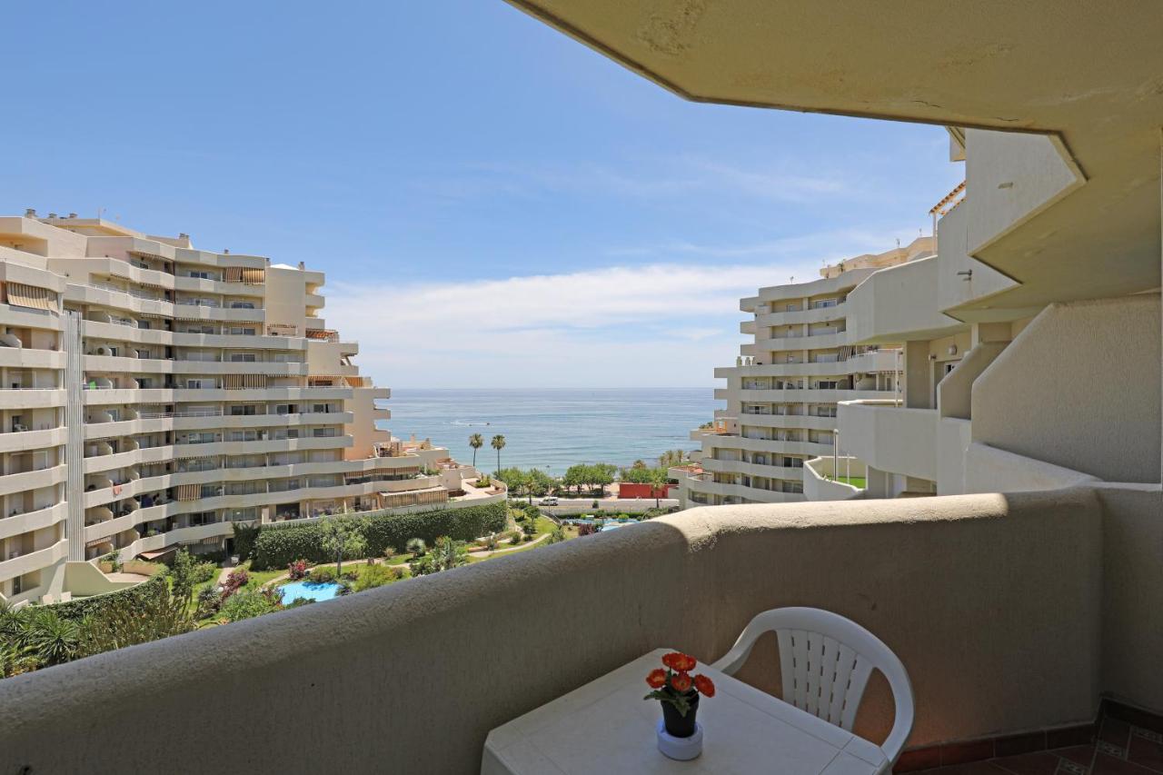 074 - Fabulous Sea View Apartment In Benal Beach Complex Бенальмадена Экстерьер фото
